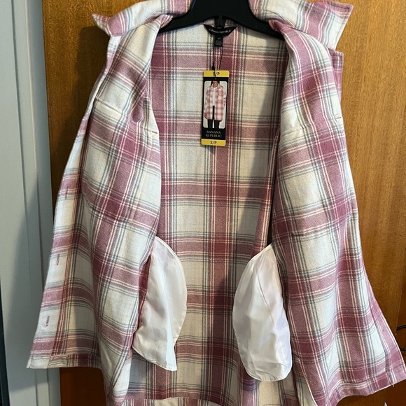Banana Republic Shirt Jacket, size Small - Picture 3 of 4
